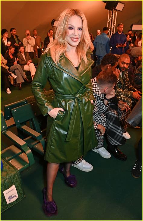 kylie burberry shoot
